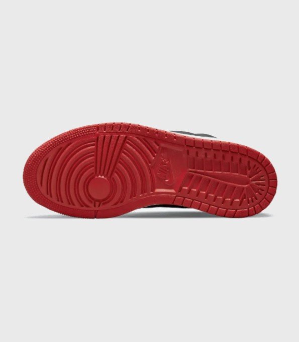 'Zoom Air CMFT Bred'