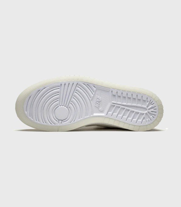 'Zoom Air CMFT Easter'
