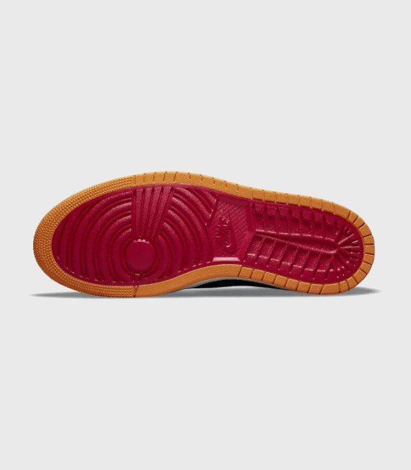 'Zoom Air CMFT Pumpkin Spice'