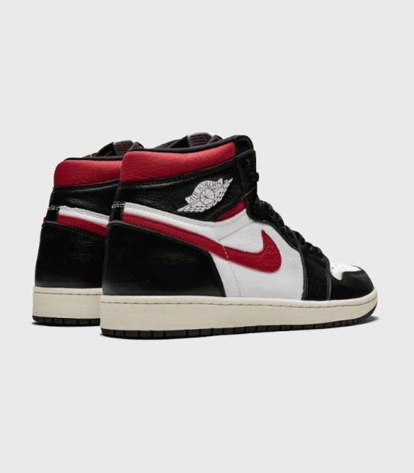 'Black Gym Red'