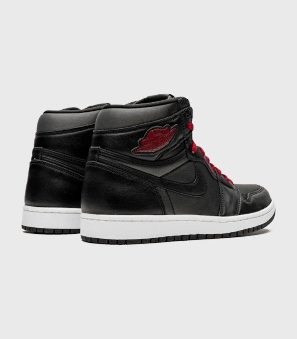 'Black Gym Red Black'