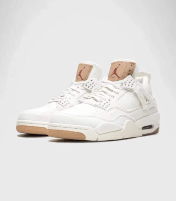 'Levi's White'