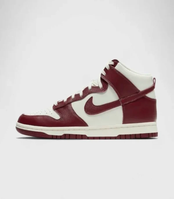 'Sail Team Red'