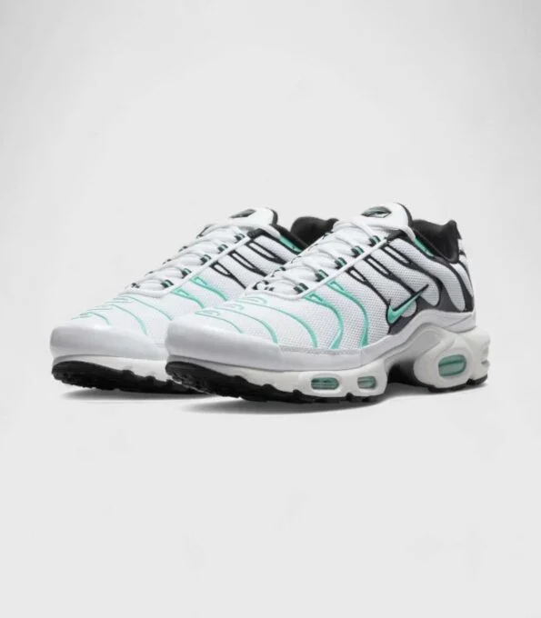 'Atmos White Hyper Jade'