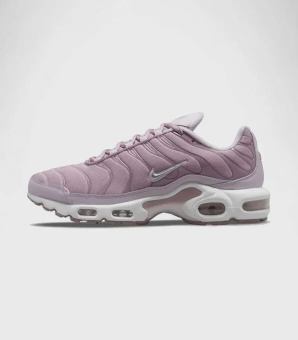 'Light Lilac'