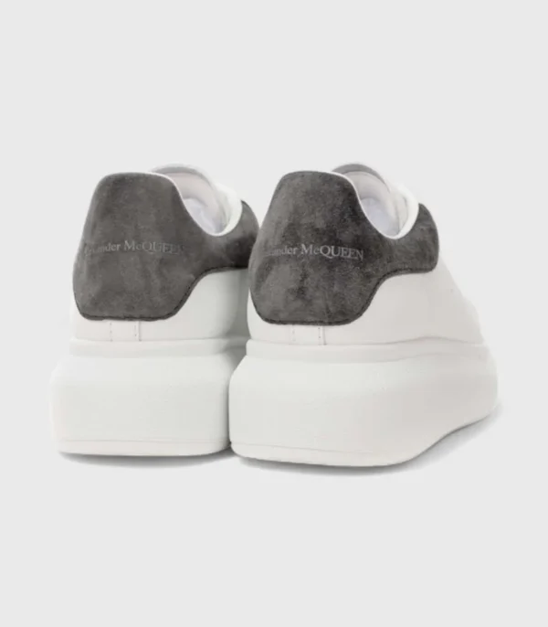 'Cloud White'