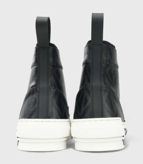 'B23 Oblique Black Diamond'