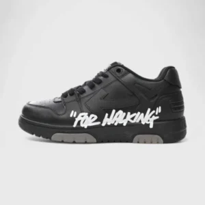 'For Walking Total Black'