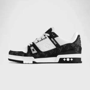 'Trainer Monogram Black White'