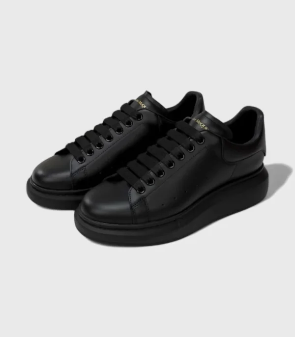 'Total Black'