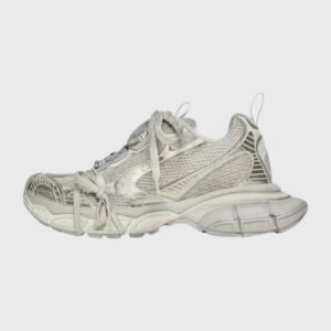 'Trainers In Off White'