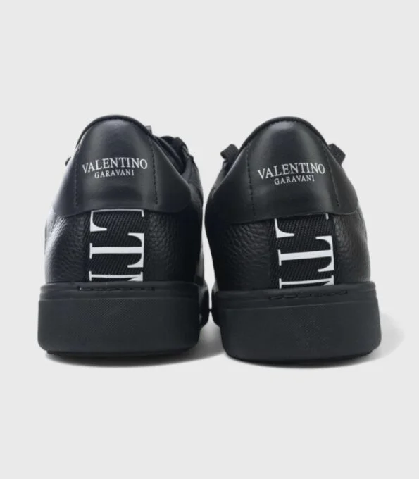 'Black'