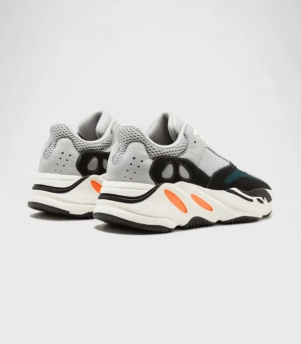 'Wave Runner Solid Grey'